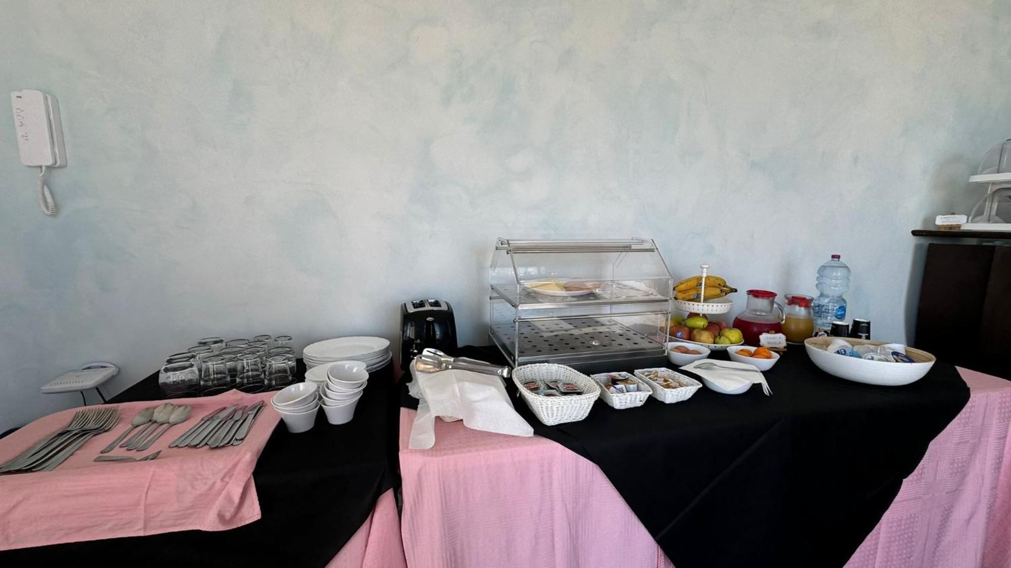 L'Isola Del Postino Rooms 프로치다 외부 사진